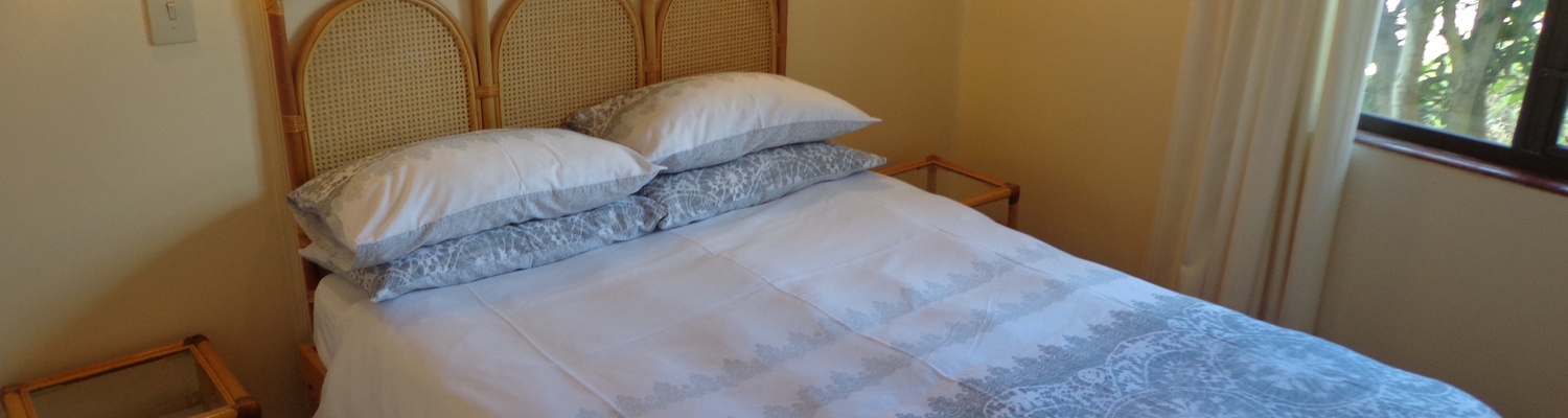 Accommodation Cape Town,Main bedroom of cottage 10,self catering accommodation,fish hoek beach,fish hoek property,fish hoek chalets,things to do in fish hoek